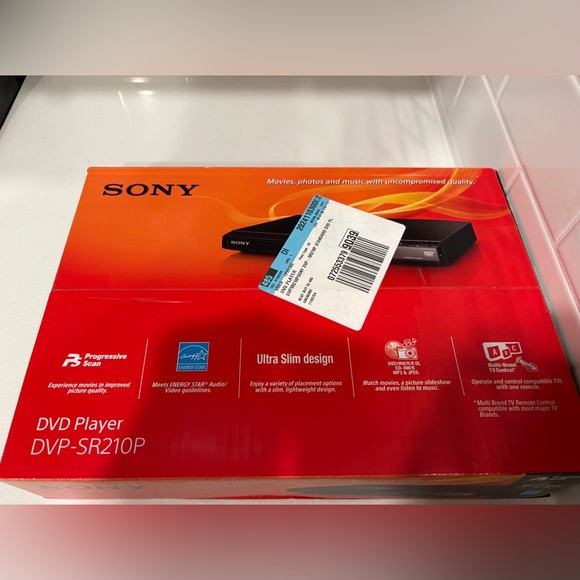 New In Box Sony DVD Player - Picture 2 of 4